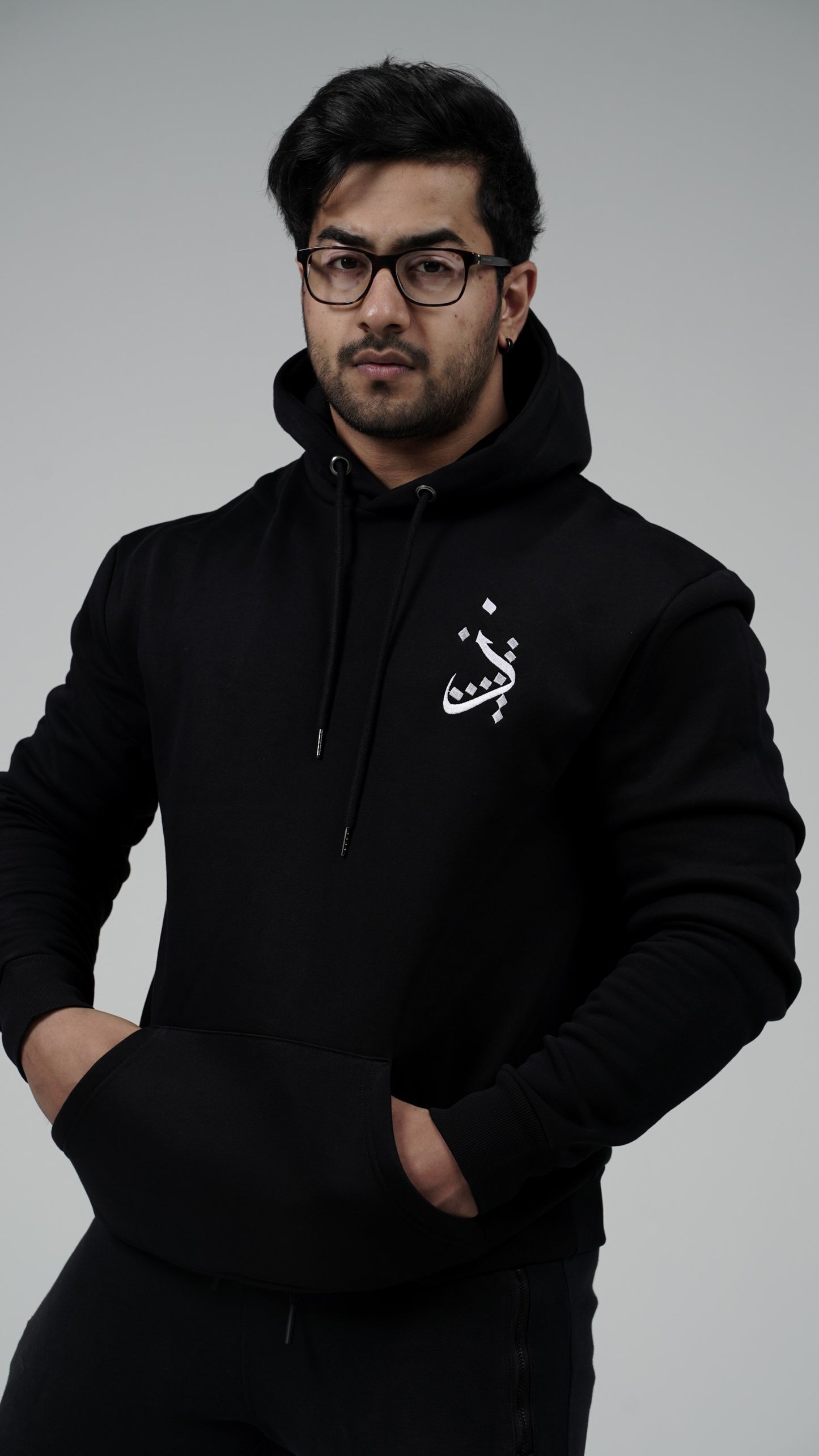 ذ Unisex Hoodie